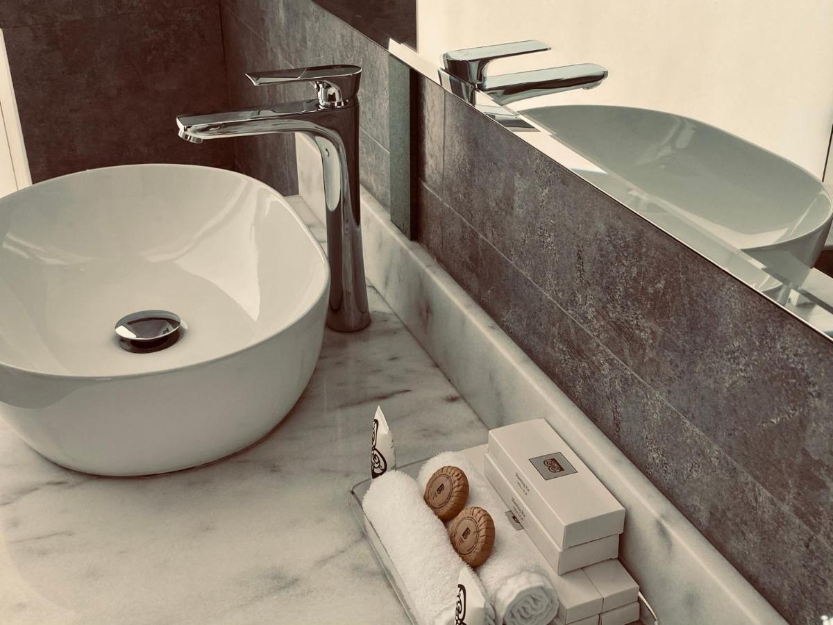 Hdb Hotel Sahafa فندق هدب الصحافه Riadh Exterior foto